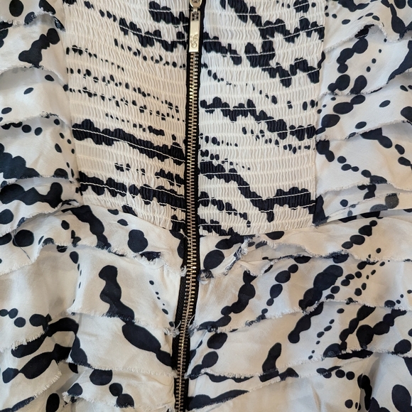 Black and White Strapless Ruched Bodycon Dress - Picture 5 of 9